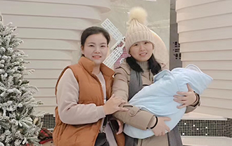 時(shí)間真的很快轉(zhuǎn)眼又是28天，今天寶媽和寶貝們就要回家了，感謝你們選擇尚月閣，祝愿寶貝們健康快樂成長(zhǎng)！